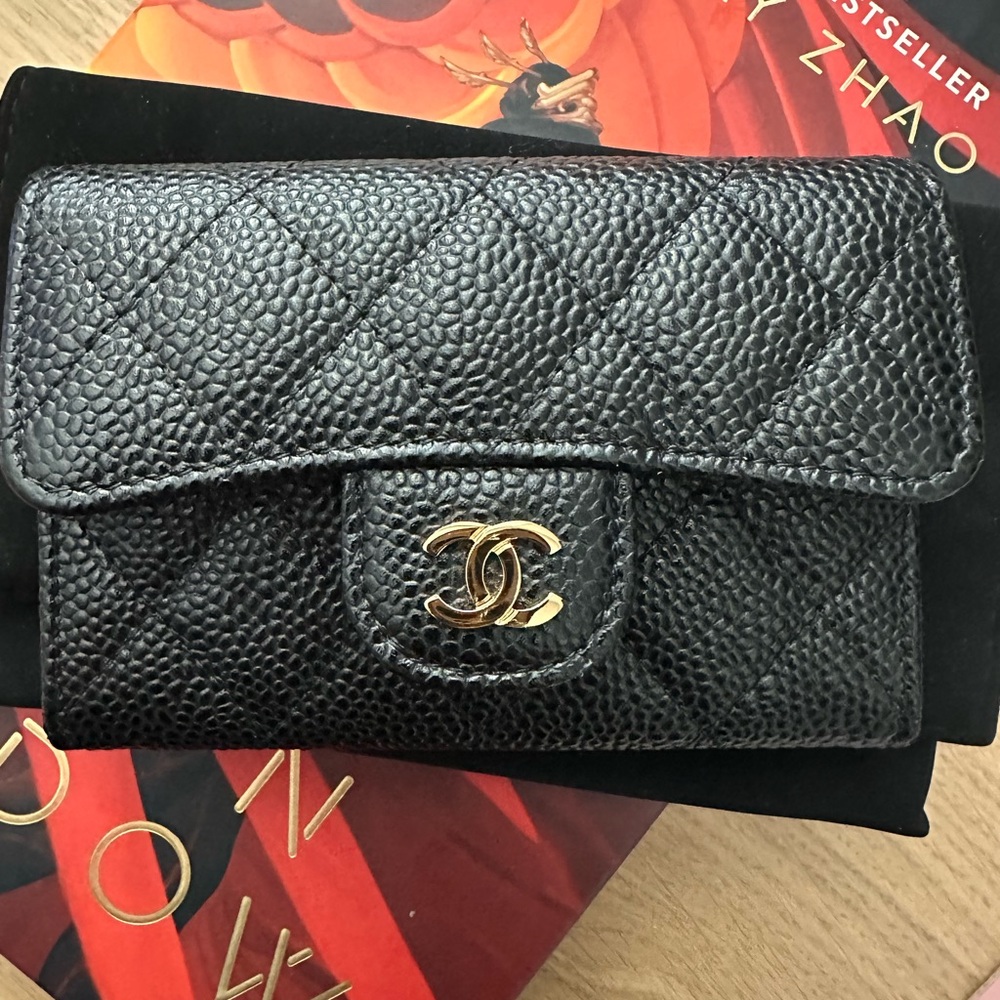 Authentic Chanel XL Card Holder - Picture 2 of 6